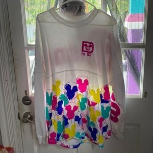 Disneyland Balloon Spirit Jersey Size L